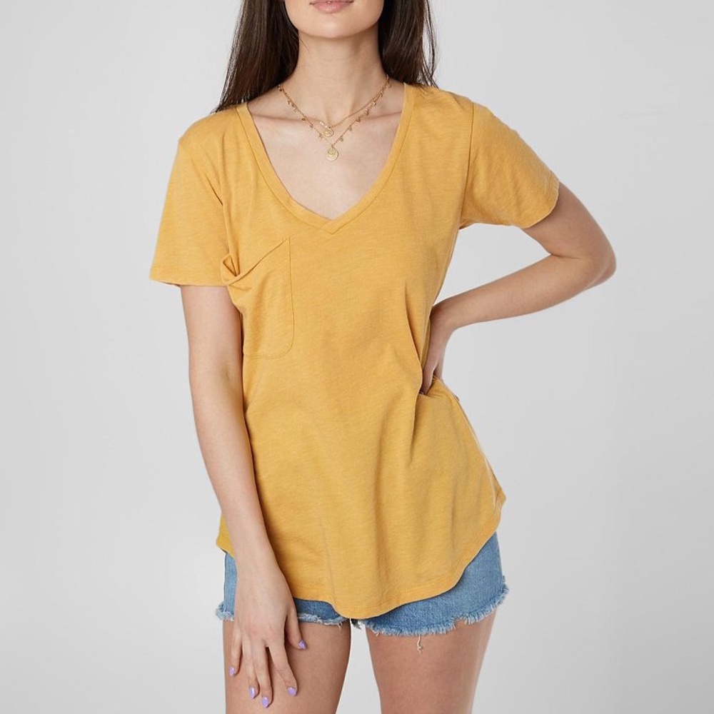 Buckle White Crow V-neck tshirt